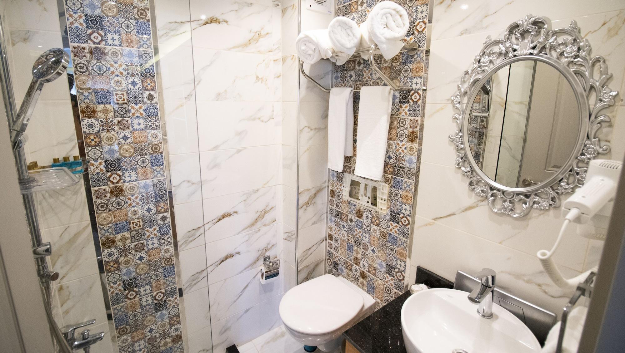 איסטמבול Hotel Buyuk Hamit מראה חיצוני תמונה